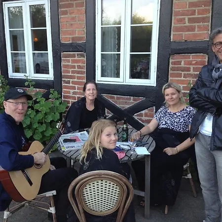 Inn Niels Bugges Kro