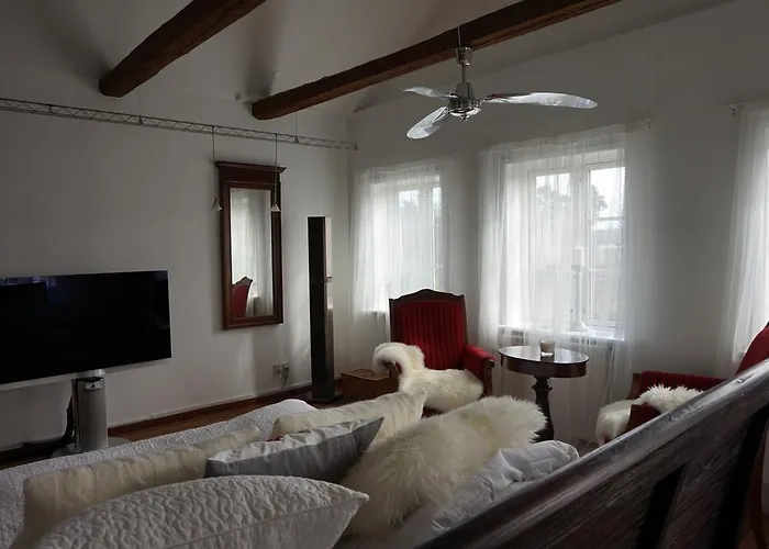 Niels Bugges Kro אורחן