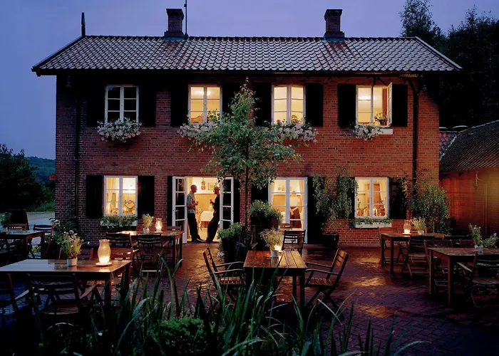 Niels Bugges Kro אורחן