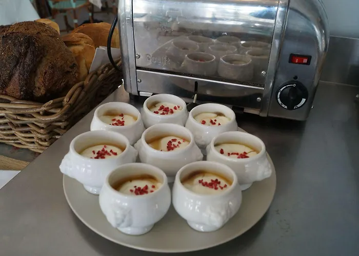 Niels Bugges Kro אורחן